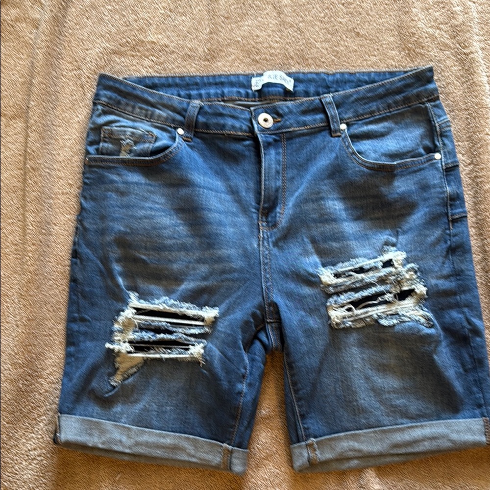 Blue Savvy Jean shorts
